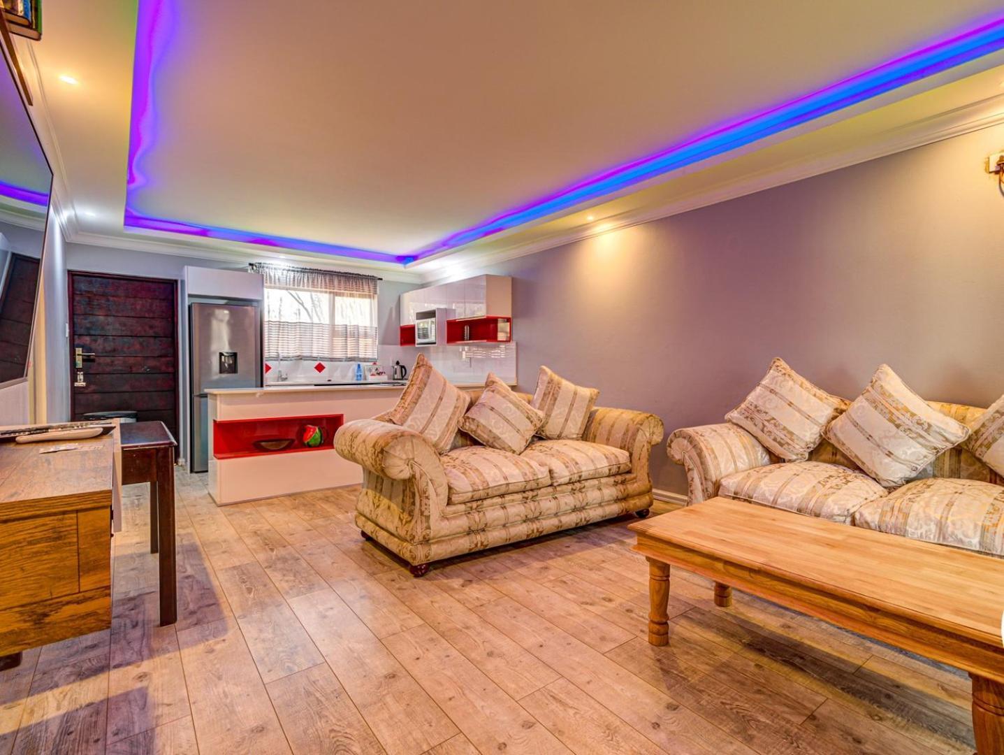 Eagle Rock Executive Guest House Кемптън Парк Екстериор снимка