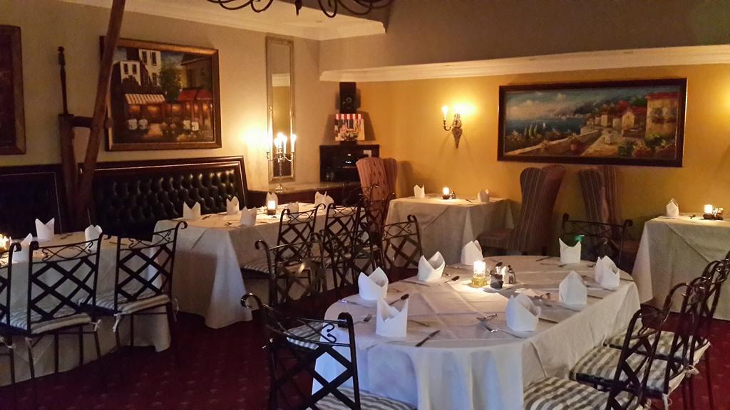 Eagle Rock Executive Guest House Кемптън Парк Екстериор снимка